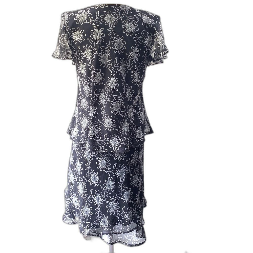 Karin Stevens 2 Piece Black Floral Chiffon Skirt Set Size 8 Sheer Overlay Midi - Picture 3 of 7